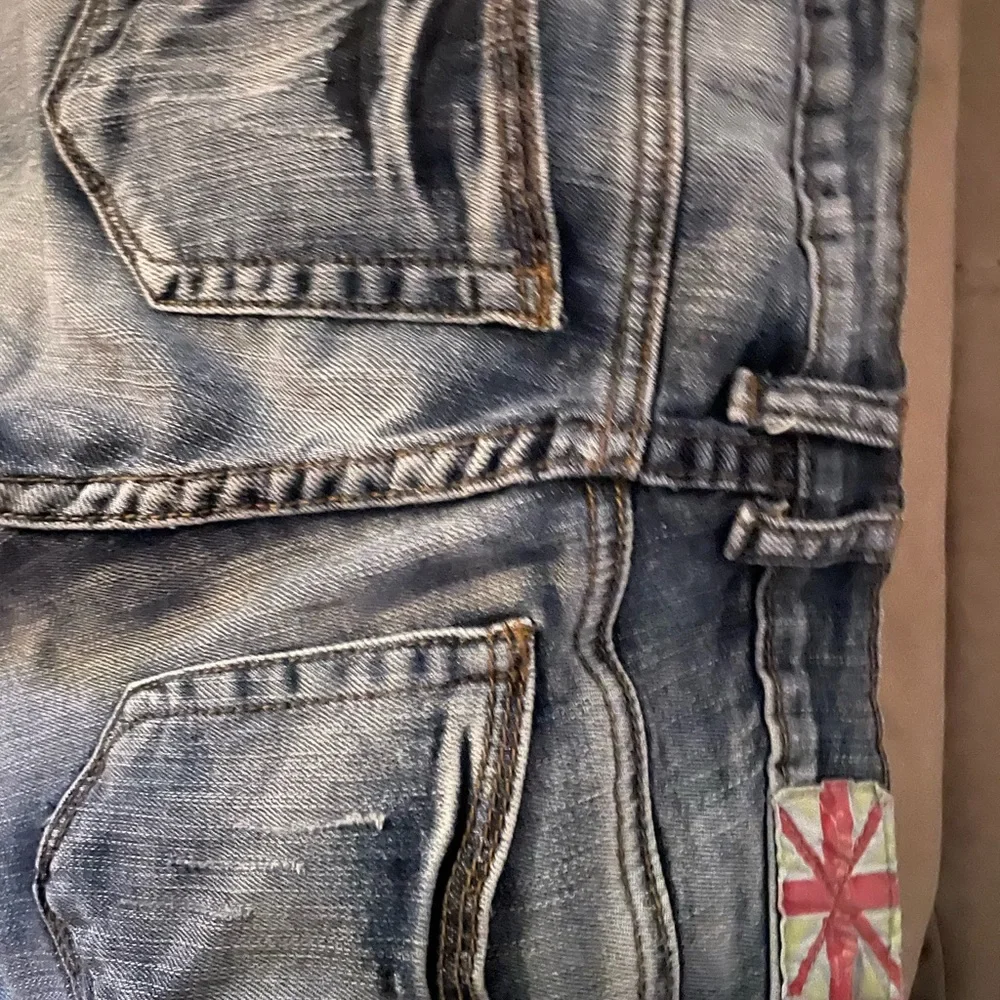 Machine Jeans - Picture 1 of 2